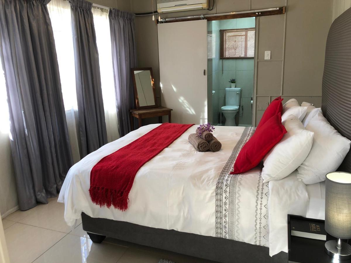 The Lavender Guesthouse Кроунстад Екстериор снимка